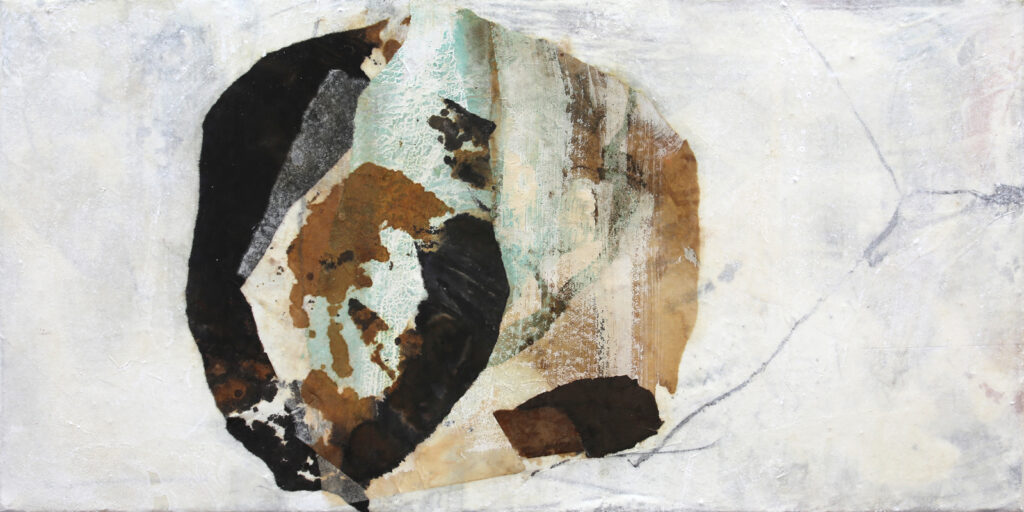abstrakte collage aus chinapapier mit kaffee, tusche und pigmenten