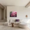 Abstraktes Acrylgemälde „Füreinander 1" von Katja Gramann über einem modernen beigen Sofa im Wohnzimmer