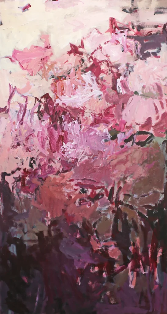 Abstraktes Acrylbild im extremen Hochkantformat, Serie "Füreinander" Nr. 5, mit dichten Farbstrukturen in Rosa, Weinrot und Violett