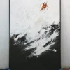 Gerahmtes Gemälde „Neubeginn Nr. 5" mit schwarzem Schattenfugenrahmen, im Atelier an die Wand gelehnt